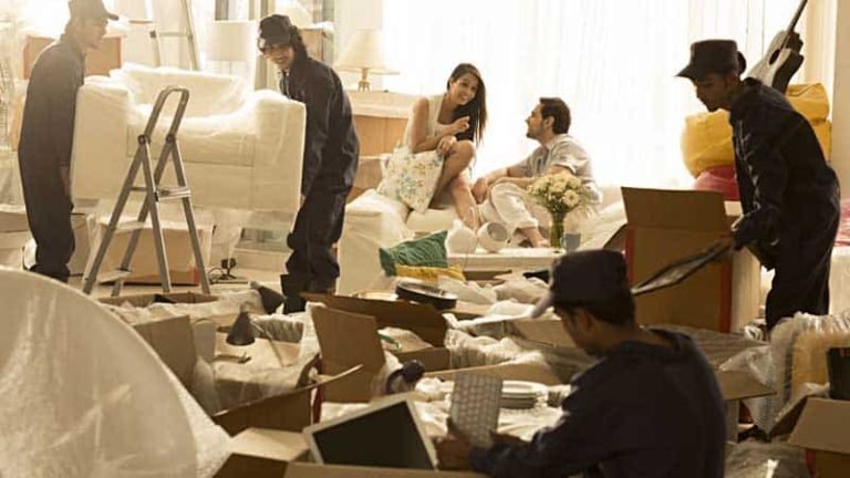 When It's Worth Hiring Professional Movers