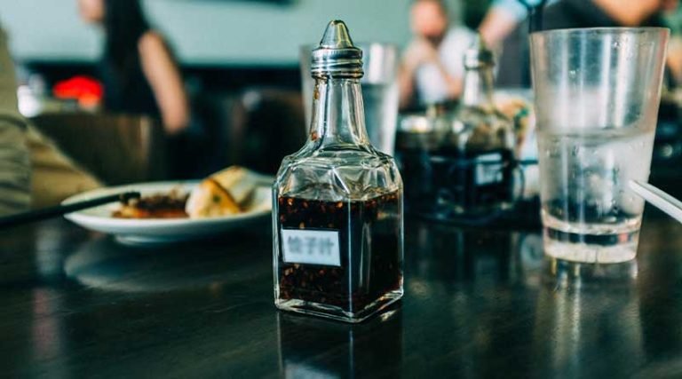 Use of different vinegar in kitchen